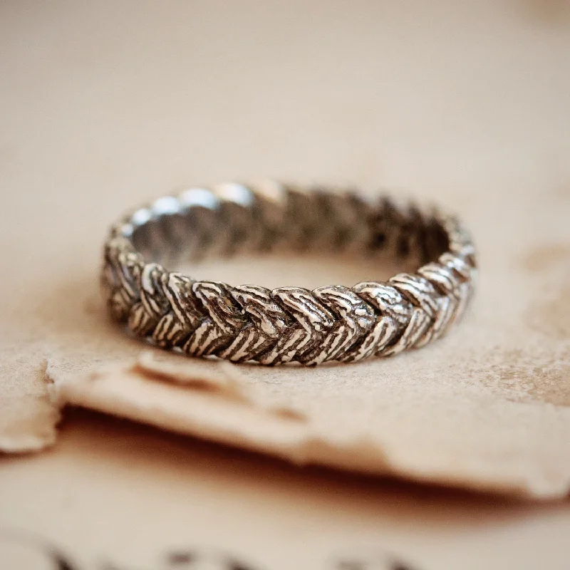 women antique engagement rings -In Memoriam Tui Braid Ring