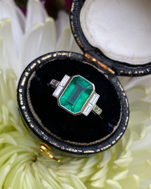 women diamond solitaire rings -Art Deco Emerald and Diamond Platinum Ring 0.25ct + 1.70ct