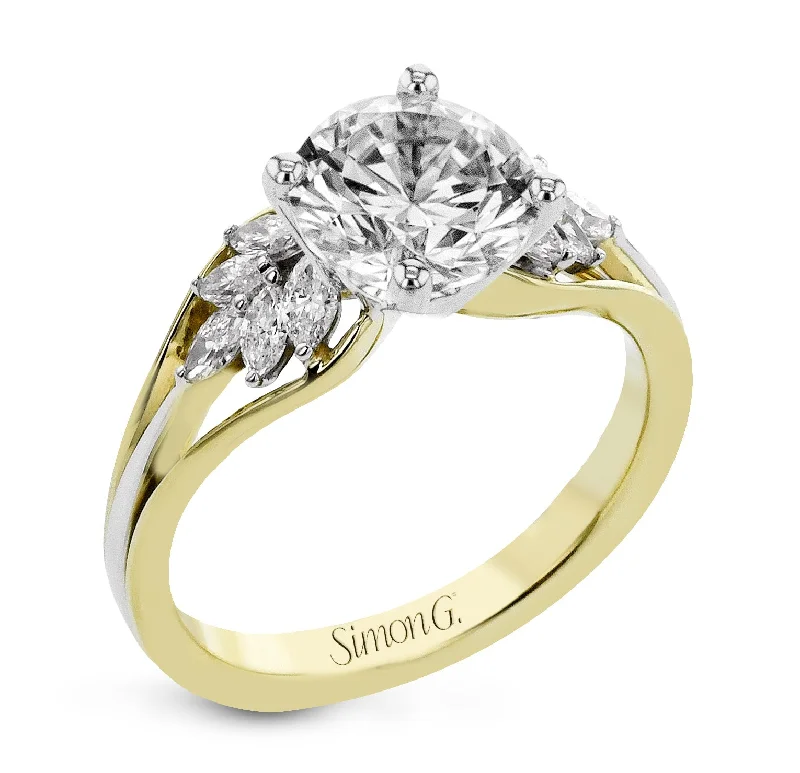 eco-friendly engagement rings -Round-cut Engagement Ring in 18k Gold with Diamonds