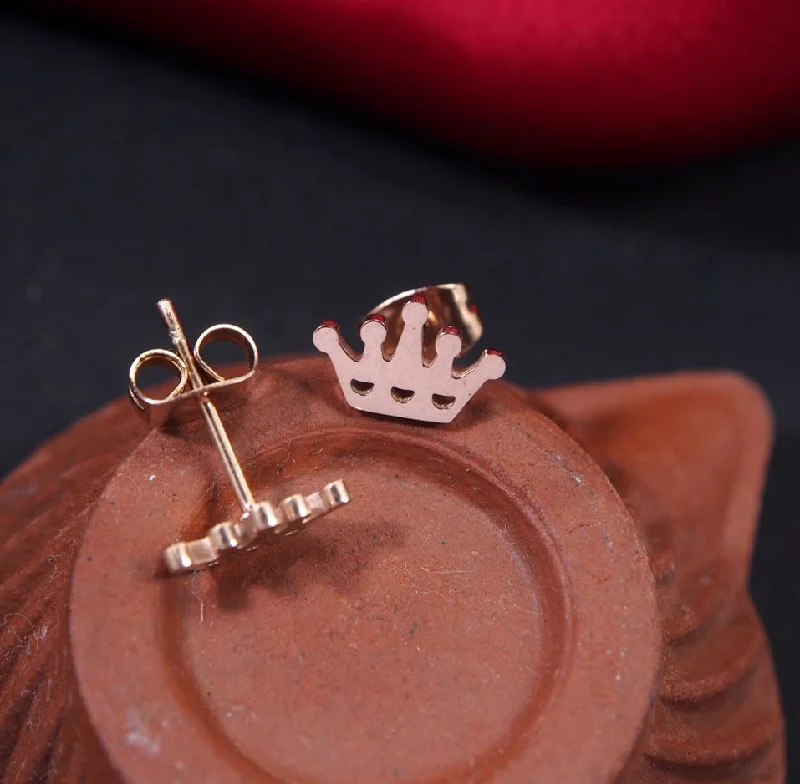 women heart-shaped earrings -Tarohi JewelsStainless Steel Rosegold Plated Crown Shaped Stud Earring-STNER 2711