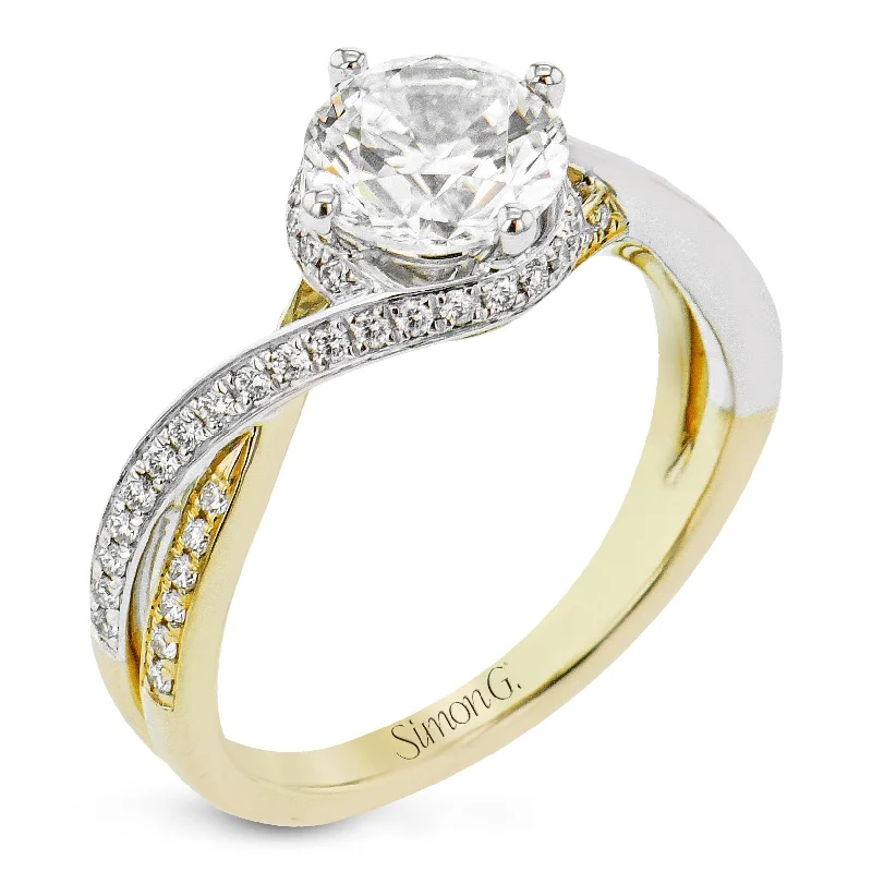 round diamond engagement rings -Round-cut Engagement Ring in 18k Gold with Diamonds