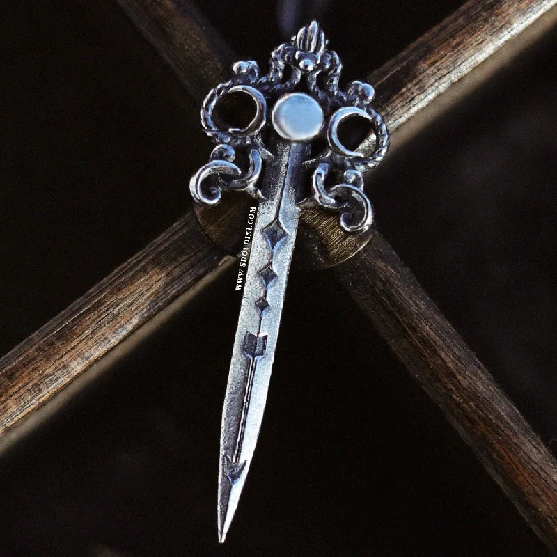 women delicate rings -Hecate’s Sword Necklace