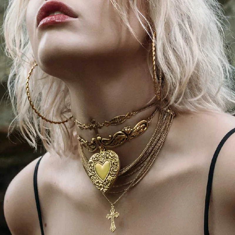 women engraved gold necklaces -LOVE STRUCK. Ornate Heart Choker - Gold