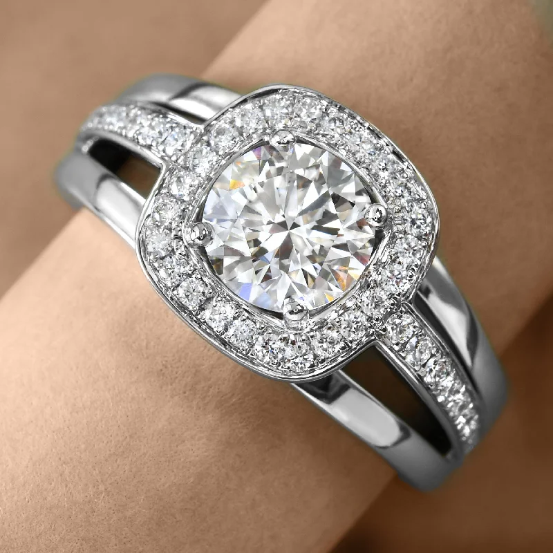 women bold rings -Modern Cushion Halo Diamond Ring