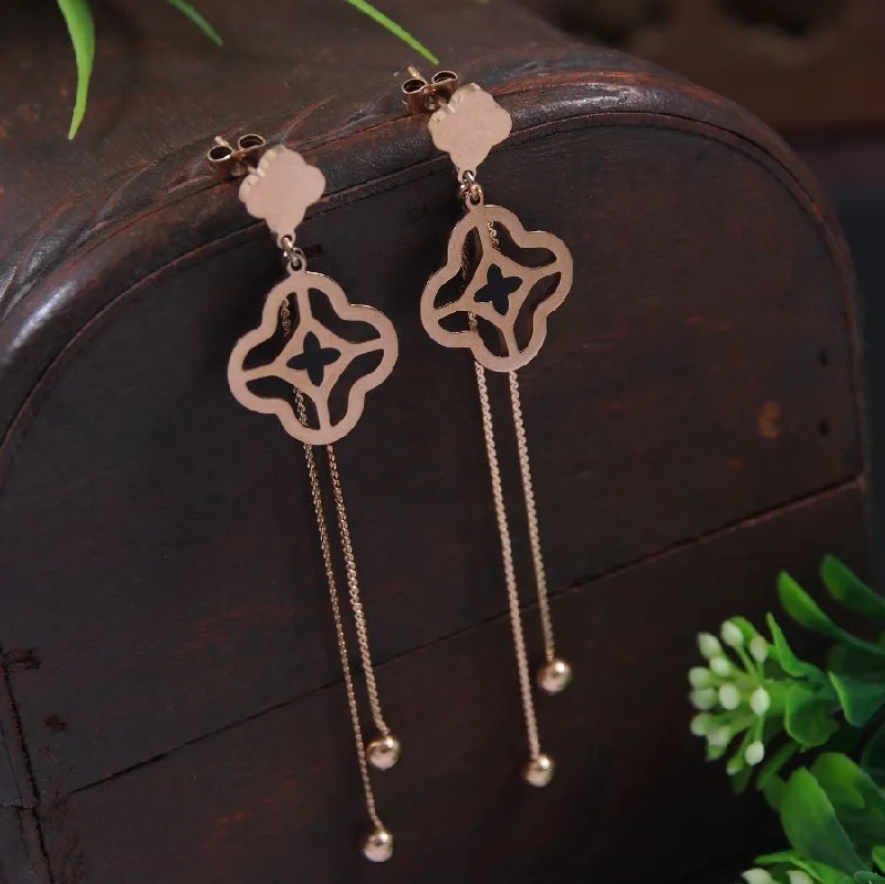 women elegant earrings -Tarohi JewelsStainless Steel Rosegold Plated Clover Chain Dangle Earring- STNER 4033