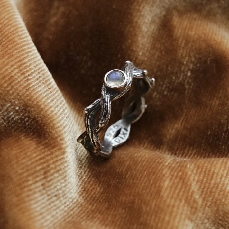 women adjustable rings -Silvestre Enchanted Labradorite Thorn Branch Ring